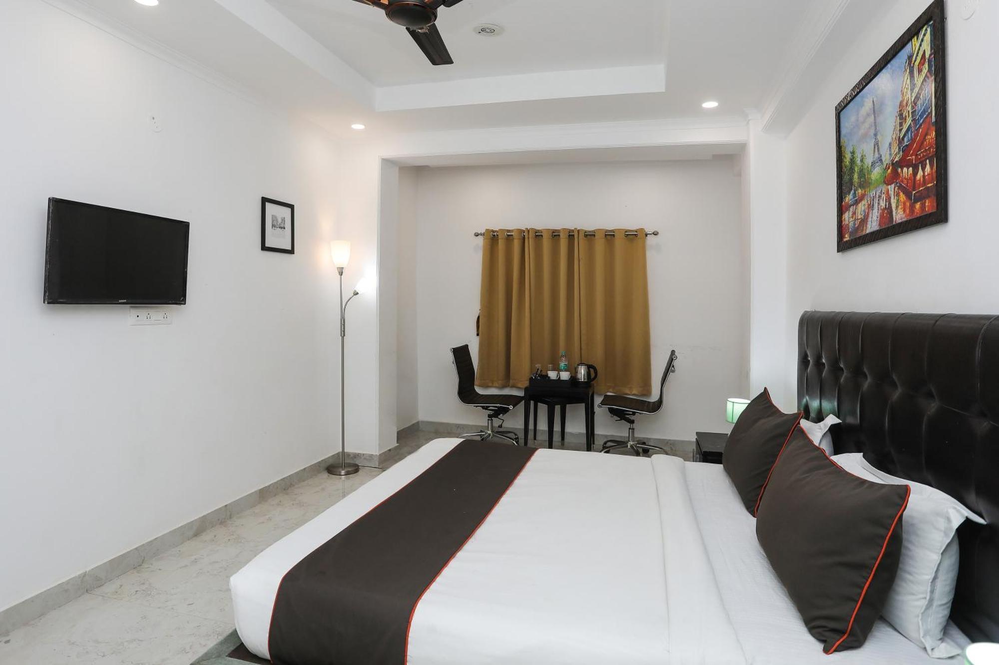 מלון Kapas Hera Collection O Residency Near Dwarka Sector 21 Metro Station מראה חיצוני תמונה