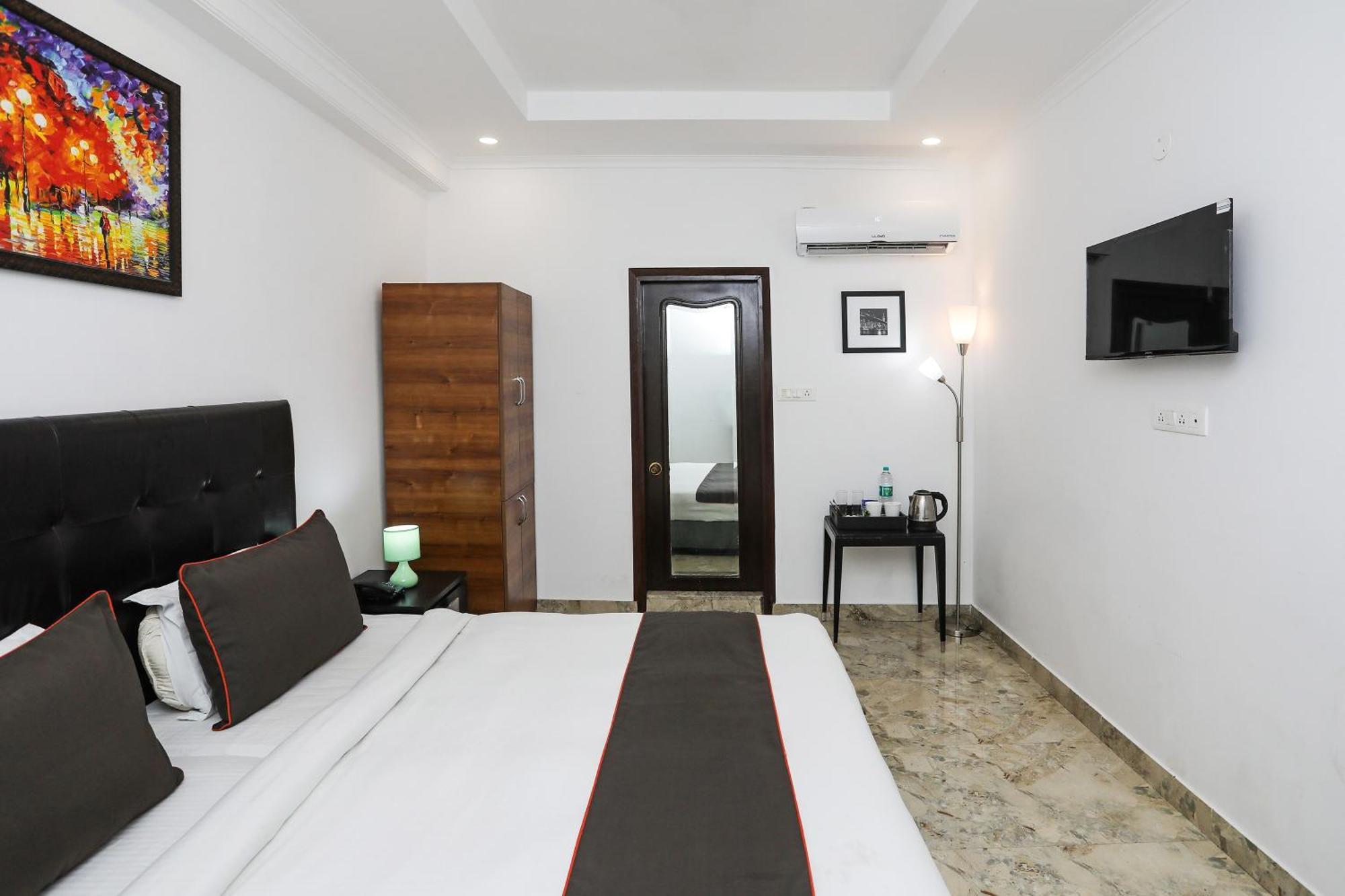 מלון Kapas Hera Collection O Residency Near Dwarka Sector 21 Metro Station מראה חיצוני תמונה